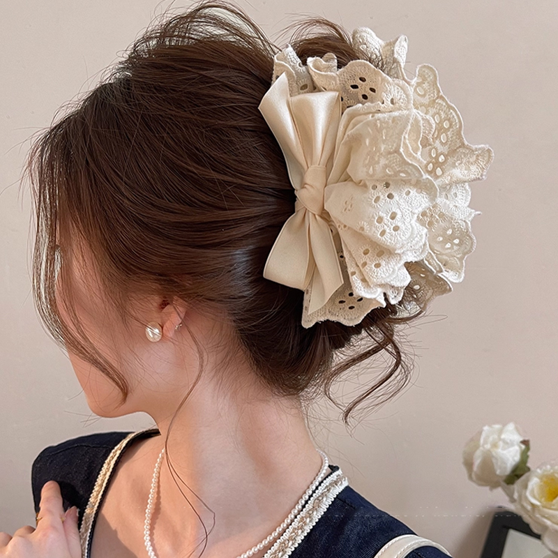 Women Accessories Sale - Горячая распродажа: Заколка-краб с кружевным бантом