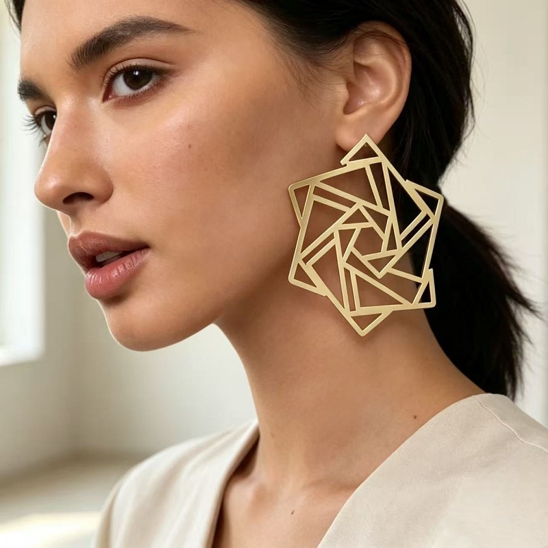 Women'S Accessories Jewelry Sale - Геометрические полые серьги в форме шестигранной
