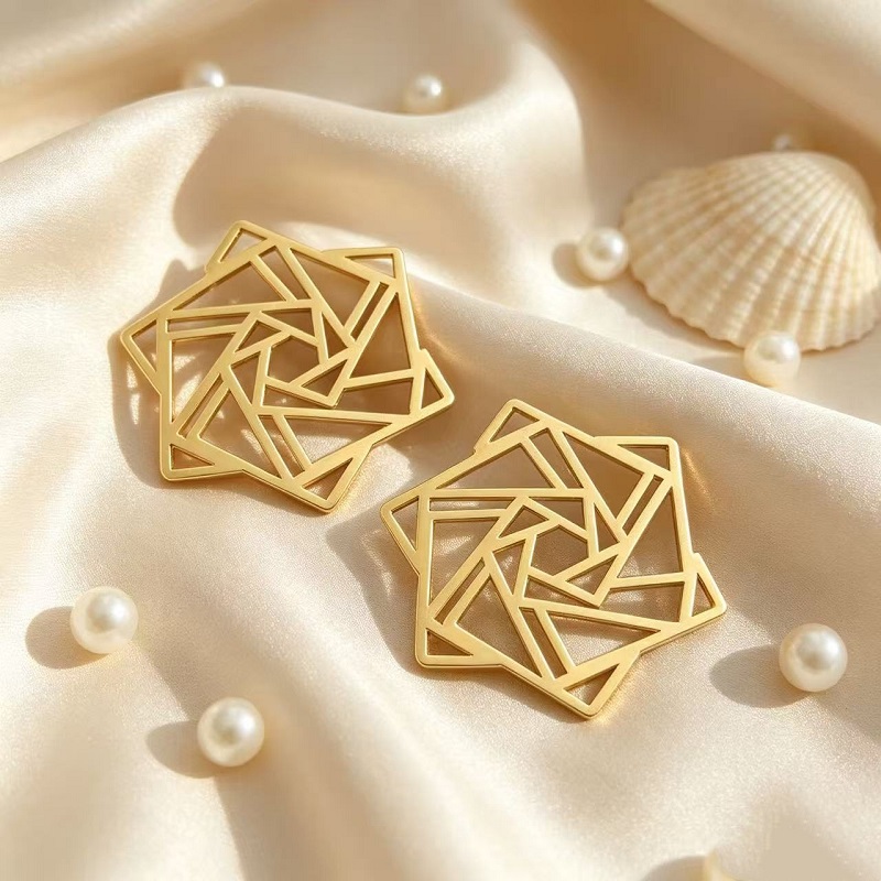 Геометрические полые серьги в  – обзор и цена Women'S Accessories Jewelry Sale